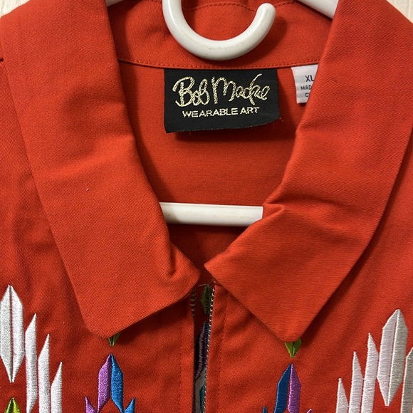 Bob Mackie wearable art brand new with tags - Picture 2 of 4